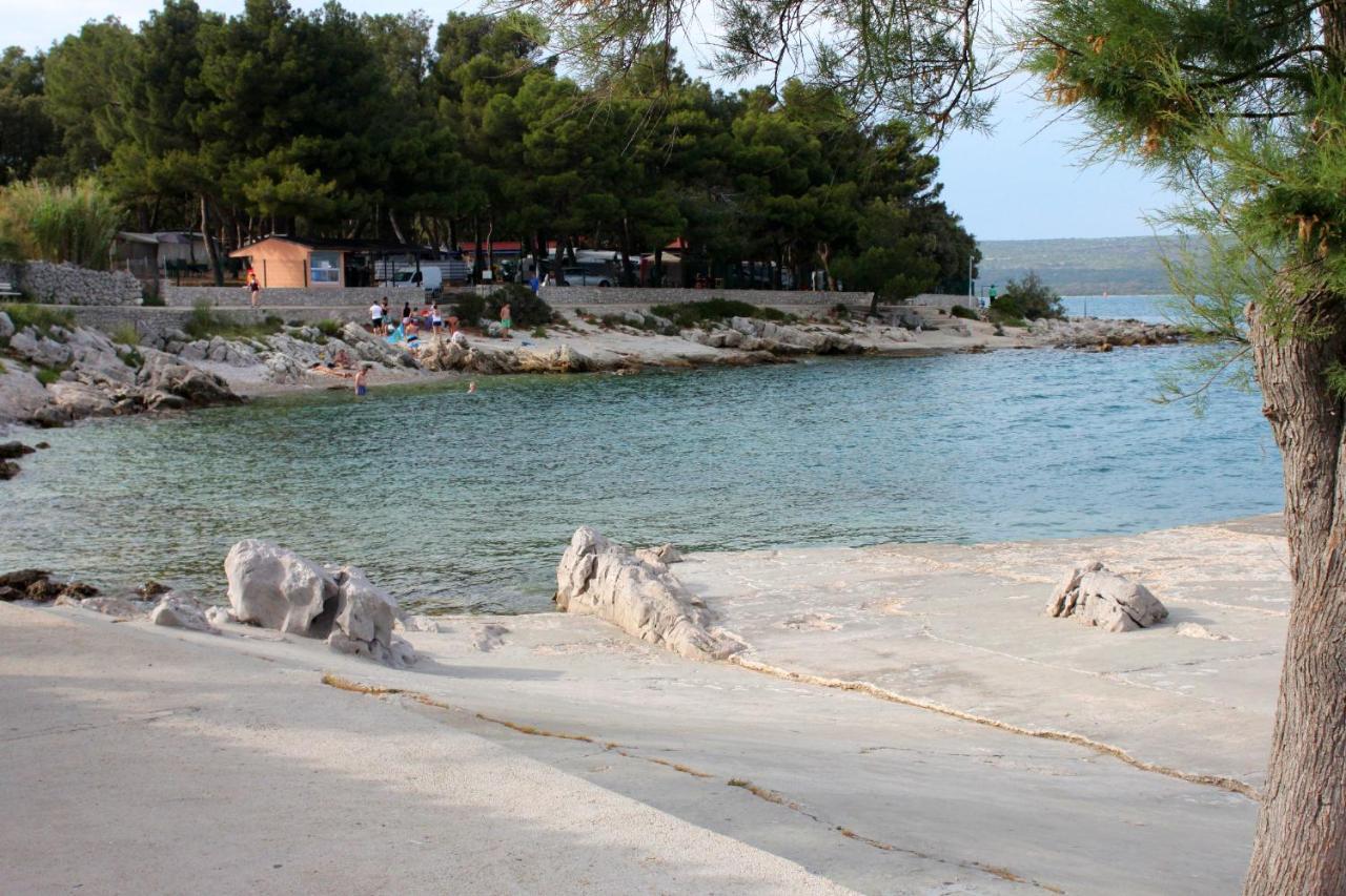 Apartments And Rooms By The Sea Nerezine, Losinj - 11815 Exterior photo